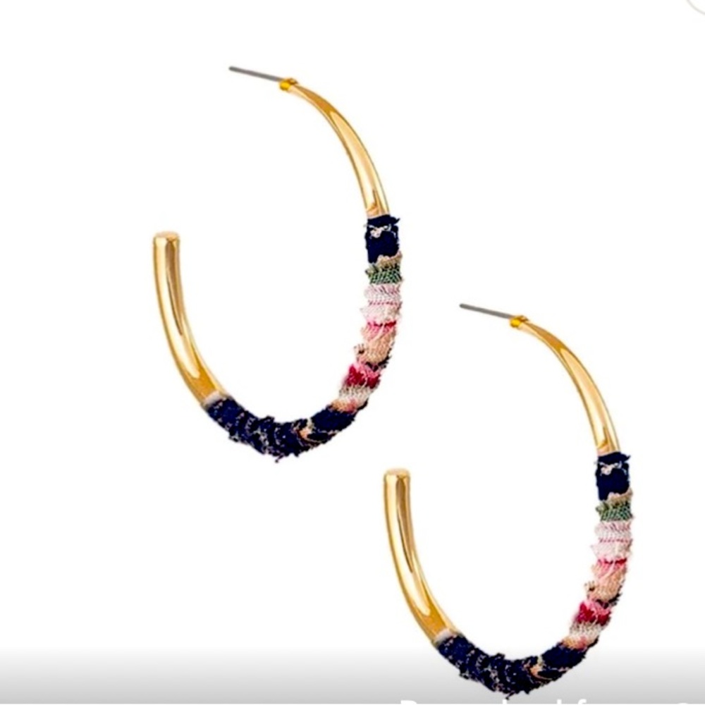 NWOT Uncommon James Womanizer Hoops